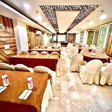 Hotel Spb 87 Near Karol Bagh Metro Station Delhi 외부 사진